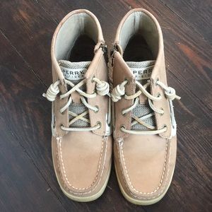 Sperry booties